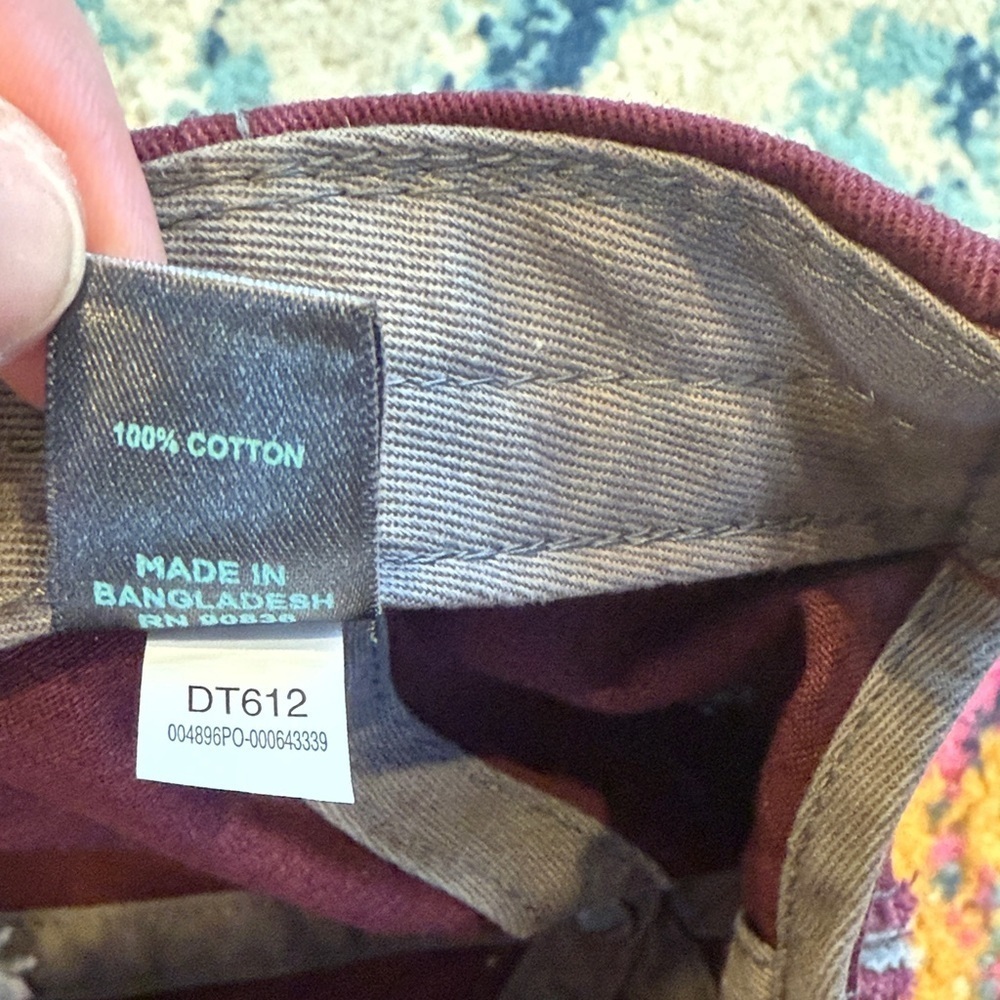 District Women's Burgundy Mountain Cap - Picture 4 of 4
